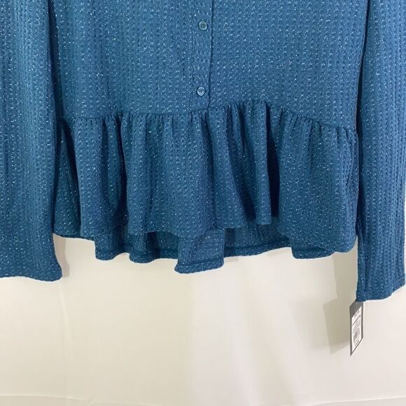 Art Class V Neck Long Sleeve Poplin Sparkly Top - Picture 2 of 4